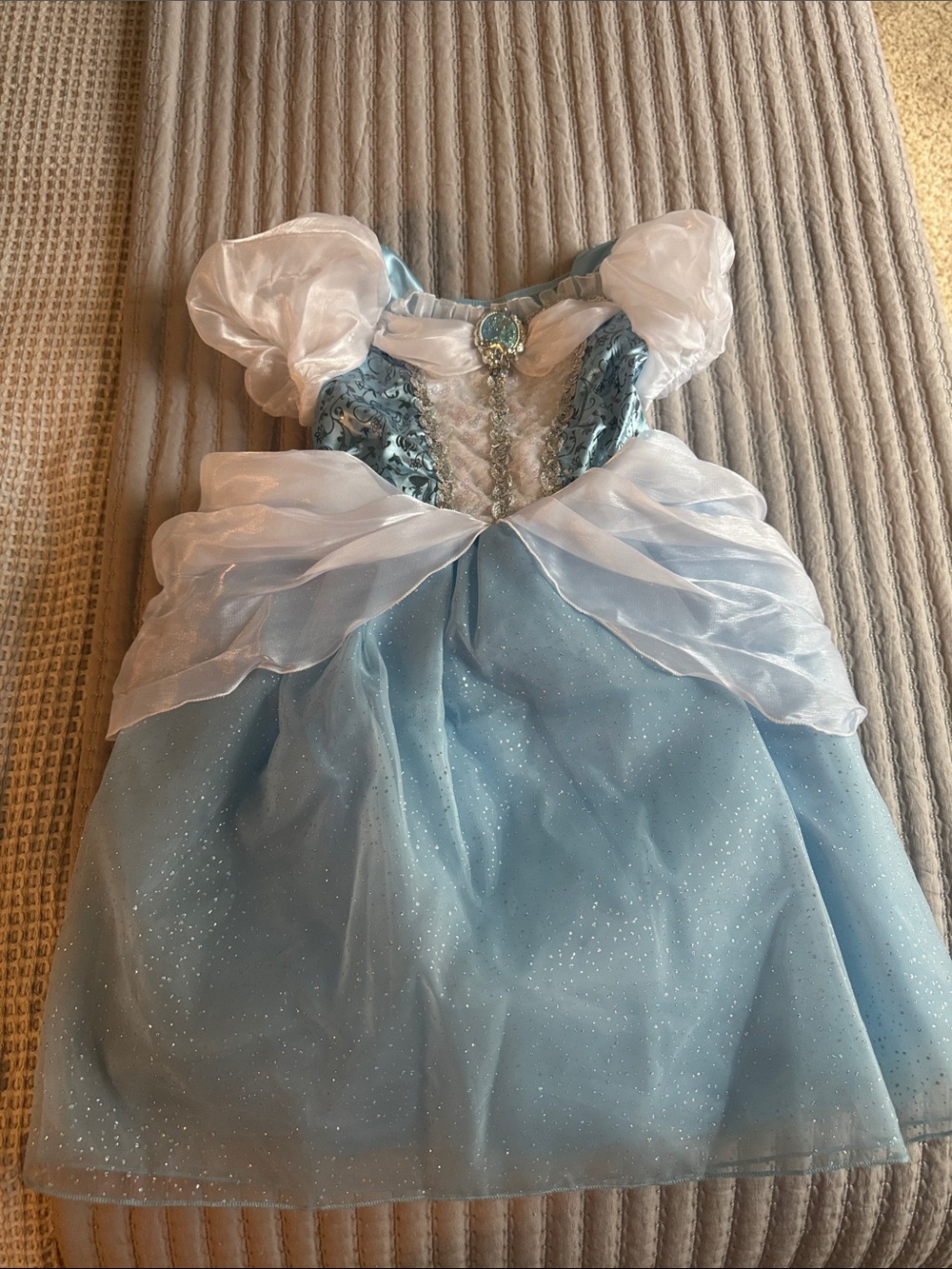 Disney Princess Like New Cinderella Costume Dress - Size 4 🪄 ✨